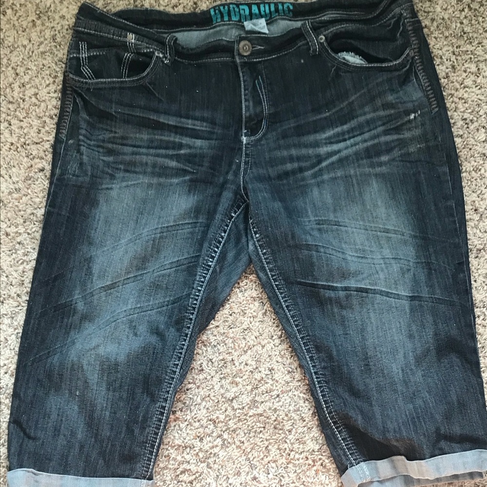 Women’s Hydraulic Jean Capris